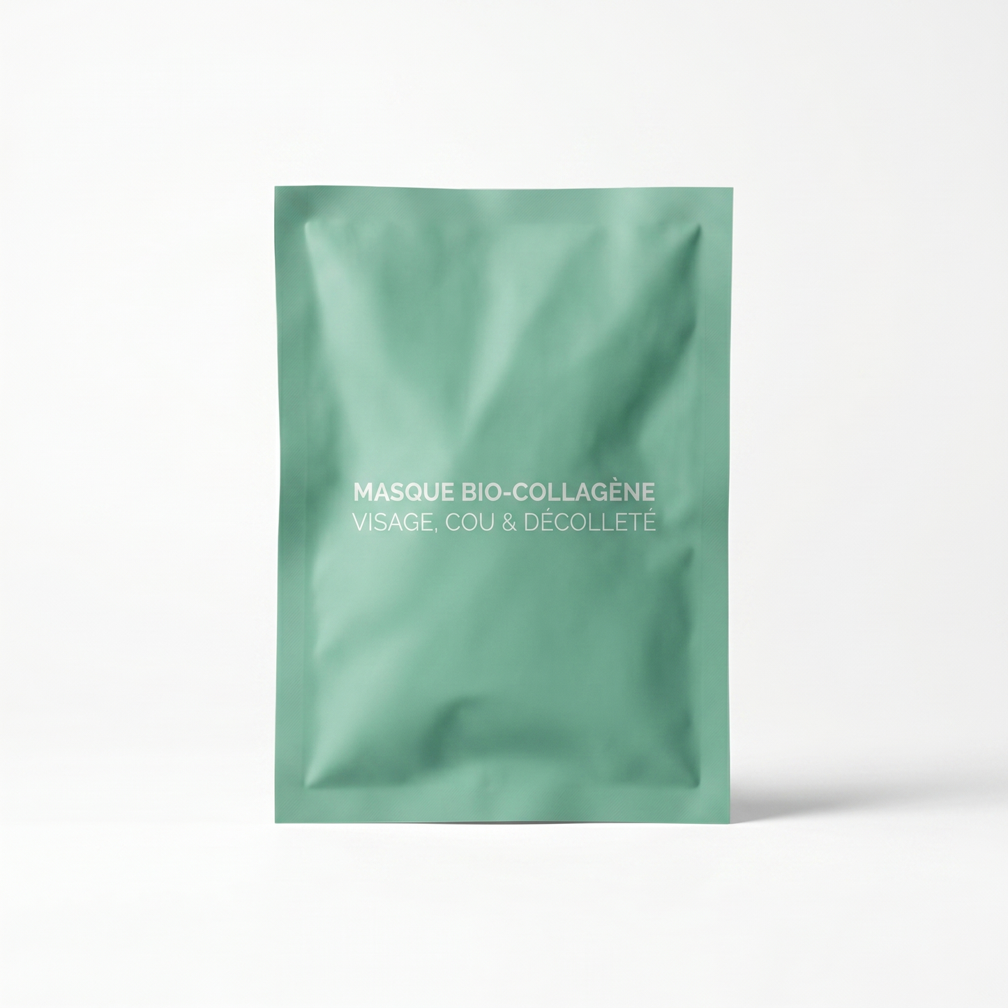 Masque collagène cou & décolleté hydratation intense — packshot studio fond blanc