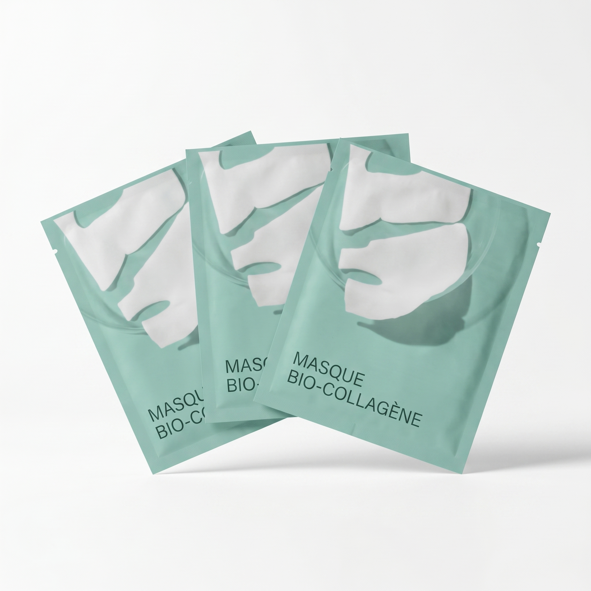 Kit 12 masques bio-collagène — packshot studio fond blanc